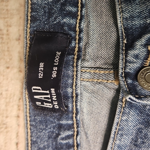 Gap 90s Loose and Universal Slim Boyfriend Jeans - 2 Pairs - Picture 4 of 13